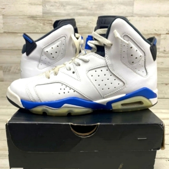 NIKE AIR JORDAN VI 6 RETRO BG WHITE SPORT BLUE 5Y women's size 6.5 shoes sneaker - Picture 1 of 10